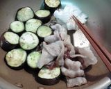 豚バラ肉となすとトマトの味噌グラタン作り方2写真