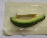 アボカドとチーズの餃子の皮包み揚げ作り方6写真