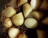 新ジャガの季節。少し小さめは煮っ転がしに作り方2写真