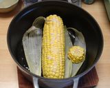 ストウブ専用！　とうもろこしの蒸し焼き作り方4写真