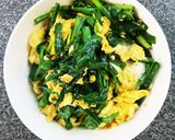 簡単ランチ☆カレー風味のニラ玉丼作り方7写真