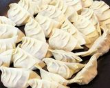 旨味凝縮！簡単！ジューシー餃子作り方7写真