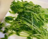 じゃこ天と豆苗のナンプラー炒め作り方3写真