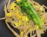 じゃこ天と豆苗のナンプラー炒め作り方6写真