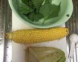 とうもろこしとキャベツと大葉の味噌汁作り方1写真