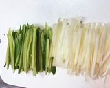 セロリときゅうりの豚バラ巻き作り方1写真
