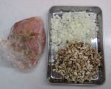 簡単ランチ♪チキンステーキピラフ作り方1写真