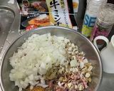 メンチカツをソースカツ丼のソースで頂く♡作り方1写真