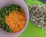 ニンニクの芽とひき肉のスタミナ炒め作り方1写真