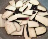とろ～りナスとカリカリ♪豚のスイチリ炒め作り方1写真