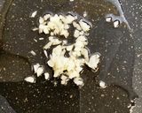 海老と白ねぎでにんにく焼き作り方4写真