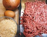 簡単　ハンバーグ　お手軽おっきめ作り方1写真