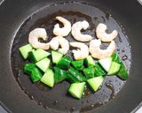 エビとキュウリに卵のナンプラー炒め作り方3写真