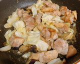 簡単⭐︎鶏肉とキャベツの辛味噌炒め⭐︎作り方8写真