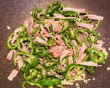 ししとうとベーコンのガーリック炒め作り方3写真