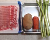 お弁当にも♥野菜の肉巻き作り方1写真