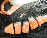 銀鮭と海老とブロッコリーのレモン蒸し焼き作り方1写真