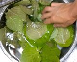 自家製エゴマの薬草サラダ　大量消費作り方1写真