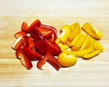 鶏むね肉とパプリカの味噌炒め作り方1写真