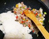 簡単！ひき肉でガーリックチャーハン作り方5写真
