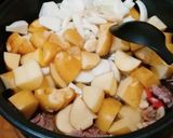 夏のほくほくトマト肉じゃが作り方3写真