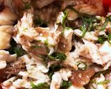 サッパリ！鶏の梅肉和え作り方3写真