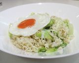 レタスとサッポロ一番塩ラーメンの焼きそば作り方7写真