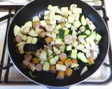 夏野菜とはんぺんのコロコロ炒め♪作り方5写真