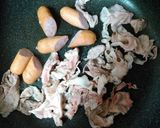 豚肉のマスタード炒めホットドッグの中身風作り方2写真