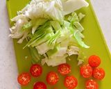 キャベツとエビのアイオリソースパスタ作り方3写真