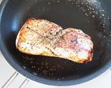 豚ヒレとズッキーニの桃ソース添え♪作り方4写真
