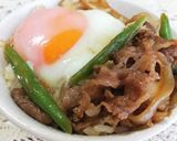 カンタン5分で!落とし卵牛丼作り方4写真