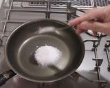 天ぷらなどに! 焼き塩♪作り方1写真