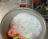 簡単♡ボイル海老の春雨サラダ作り方1写真