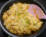 簡単!ぷりぷりエビ炒飯☆ピリ辛生姜風味作り方7写真