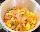 ジャガイモと赤玉ねぎのパスタ作り方11写真