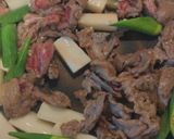 牛肉と山芋おくらのにんにく醤油炒め作り方6写真