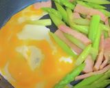 ♡アスパラベーコン卵炒めカレー風味♡作り方4写真