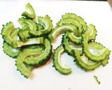 超簡単!ゴーヤの豚キムチ味噌炒め!!作り方1写真