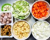 ガルビュール◎豆と野菜と生ハムのスープ作り方1写真