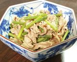 花椒がピリッと夏の 豚ニンニクの芽炒め作り方7写真