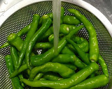 甘長と釜あげしらすのゴマ油炒め作り方1写真