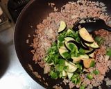 夏野菜とミンチのオイスター炒め作り方4写真