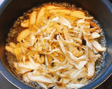 椎茸と舞茸のかき玉スタミナスープ作り方3写真