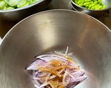 ＊きゅうりと玉ねぎ、枝豆の酢の物＊作り方1写真