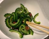 【簡単作り置き】ゴーヤと梅干しの和え物作り方3写真