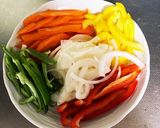色鮮やかな鶏胸肉のホイル焼き作り方1写真