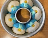 日焼けで夏満喫！ポッチャマのちぎりパン作り方9写真