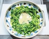 豆苗とシーフードのピリ辛マヨネーズ炒め作り方5写真