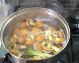 うどんで作る鯖缶となめこのフォー風作り方2写真